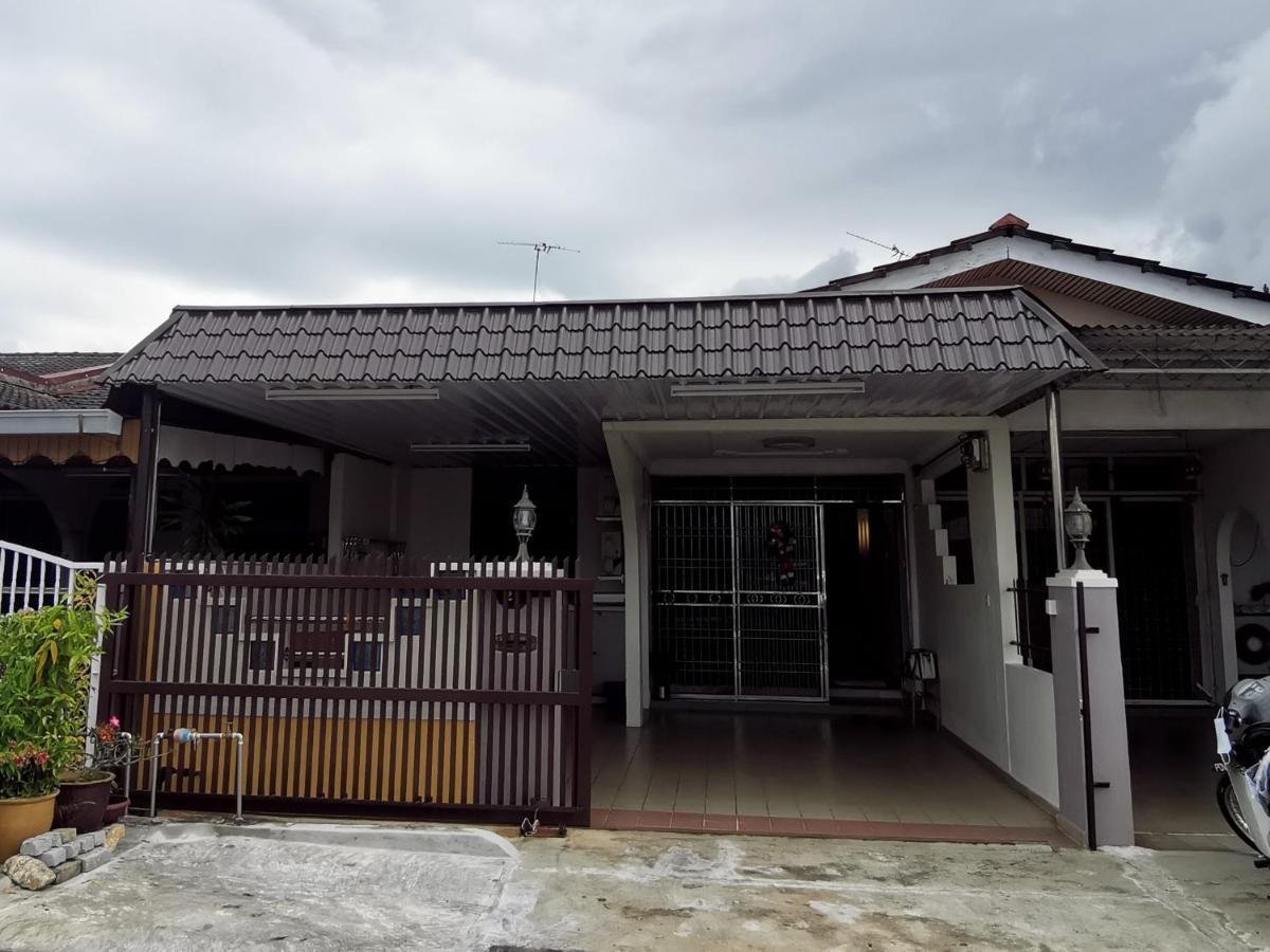 Taman Bagan Single Storey Terrace House, 9Mins To Sunway Carnival Mall, Seberang Jaya Баттерворт Экстерьер фото